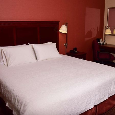 Hampton Inn Indiana Buitenkant foto